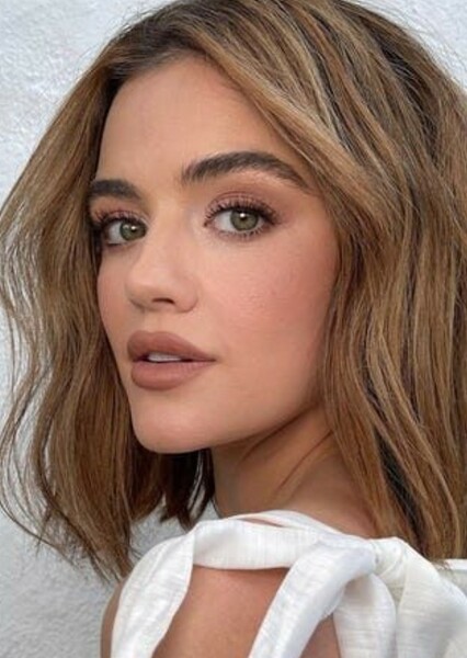 Lucy Hale photo