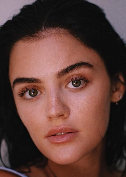 Lucy Hale photo