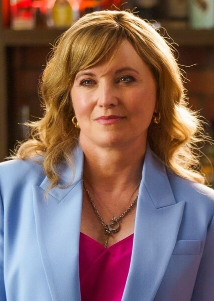 Lucy Lawless photo