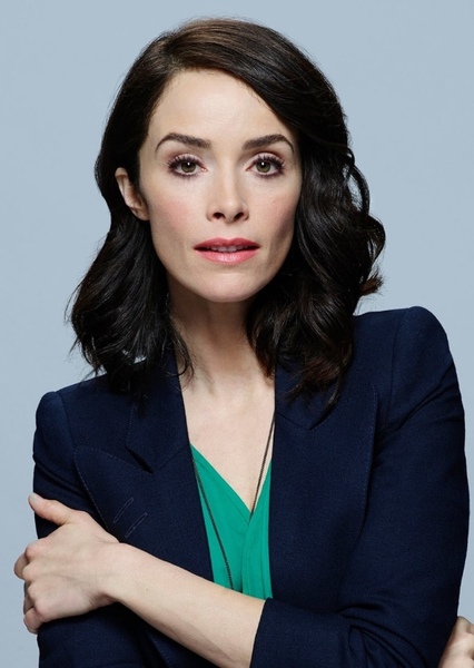 Lucy Preston (Timeless) photo