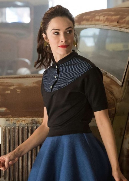 Lucy Preston (Timeless) photo