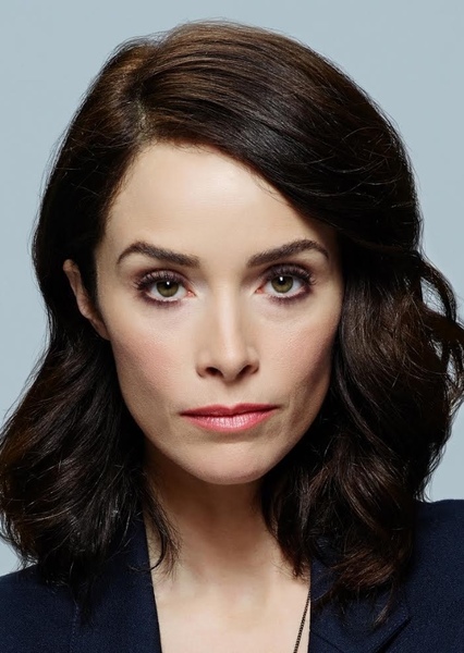Lucy Preston (Timeless) photo