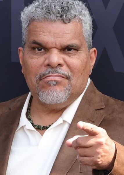 Luis Guzmán photo