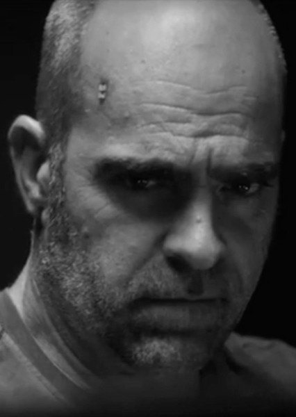 Luis Tosar photo