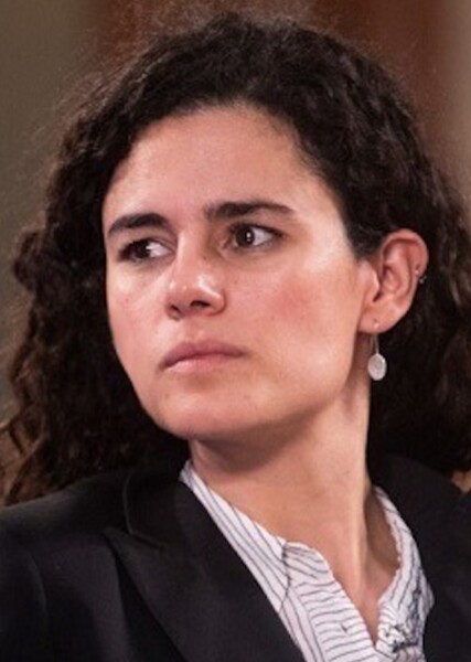 Luisa María Alcalde photo