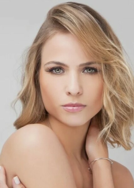 Luiza Valdetaro