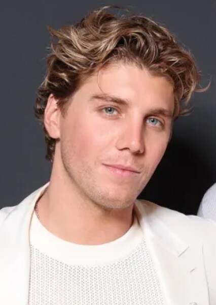 Lukas Gage