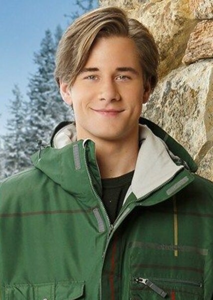Luke Benward
