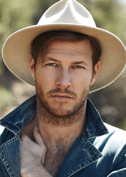Luke Bracey