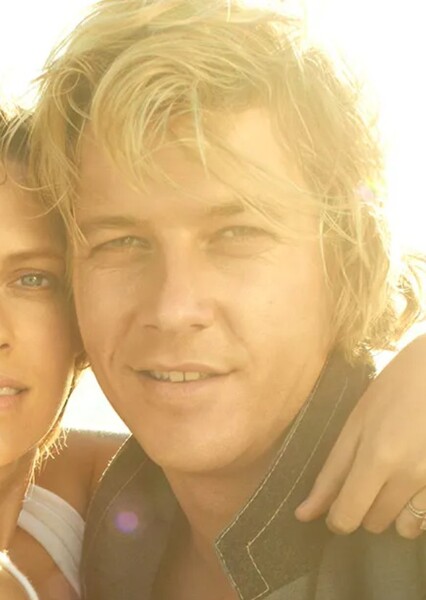 Luke Bracey photo
