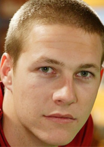 Luke Bracey