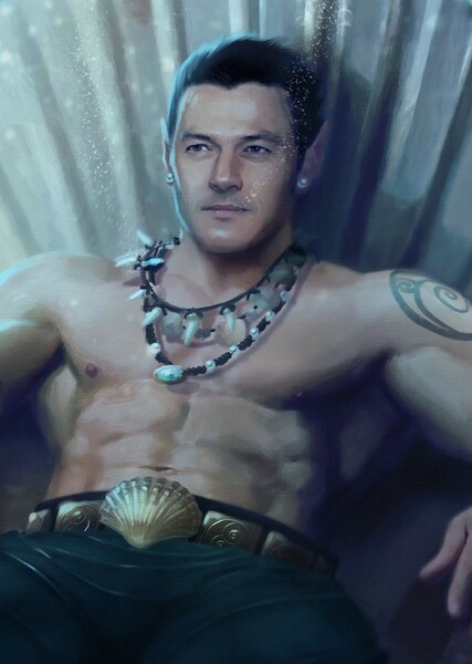Luke Evans photo