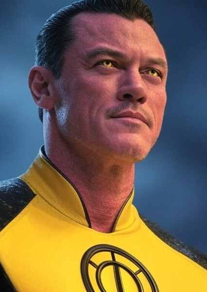 Luke Evans photo