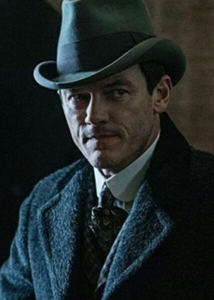 Luke Evans
