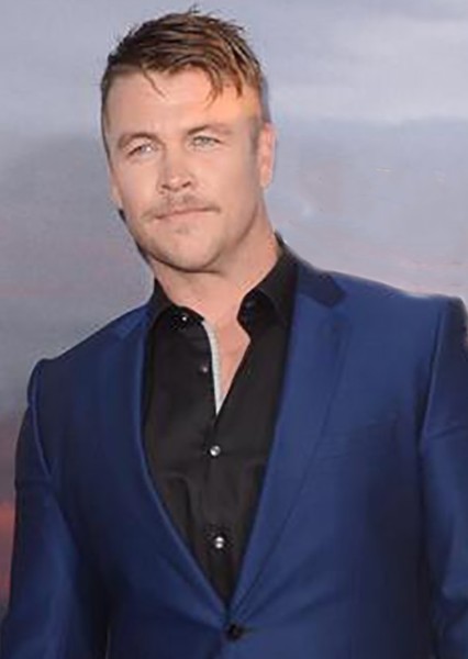 Luke Hemsworth photo
