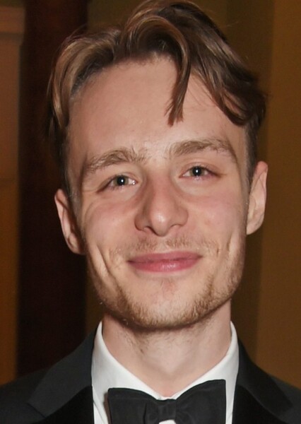 Luke Thallon photo