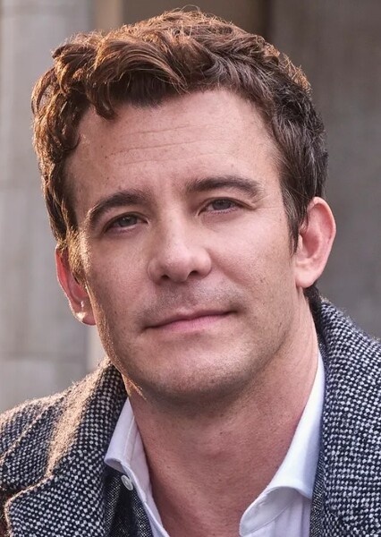 Luke Thompson