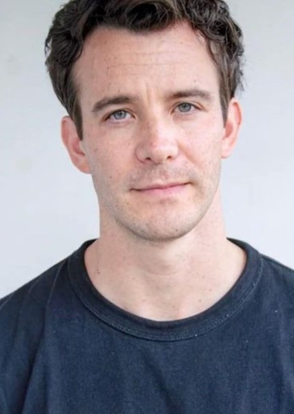 Luke Thompson photo