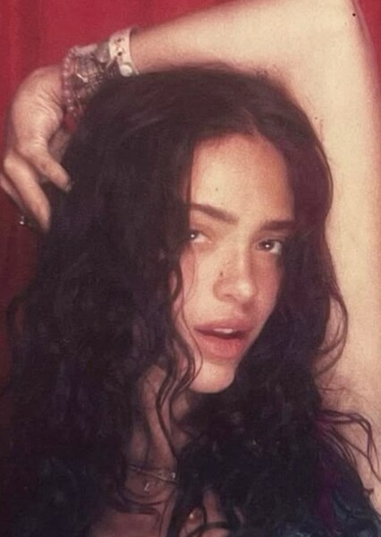 Luna Blaise photo