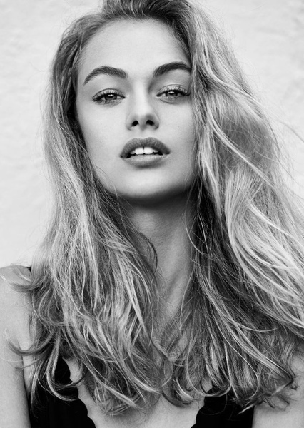 Luna Lubbe photo