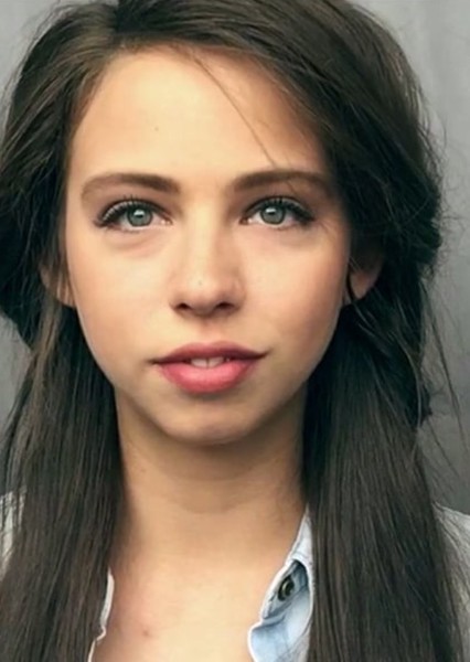 Luna Mijović photo