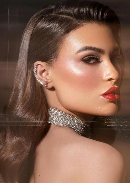 Lura Ezzat photo