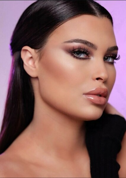 Lura Ezzat photo