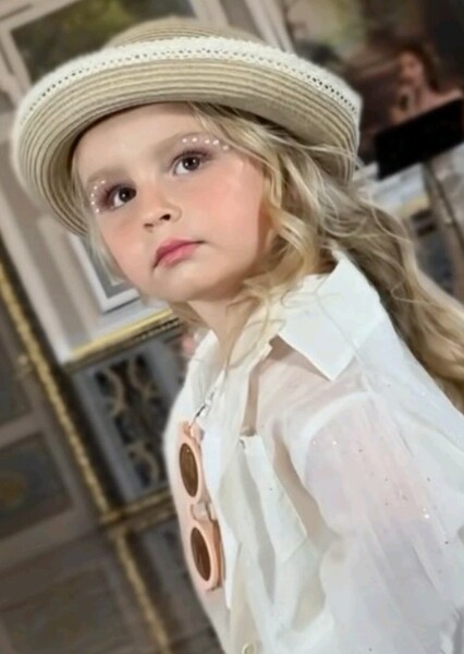 Lyalya Tikhomirova photo