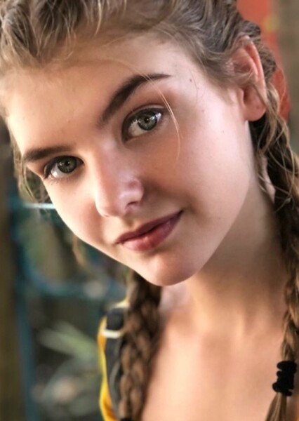 Lyliana Wray photo