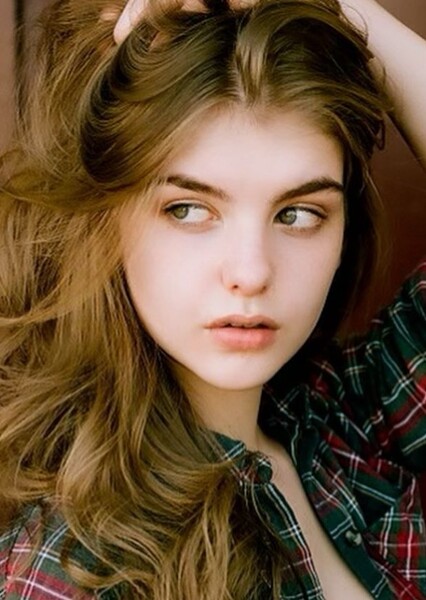 Lyliana Wray photo