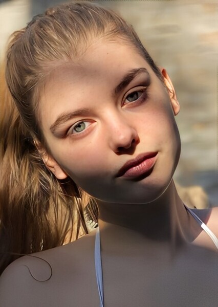 Lyliana Wray photo