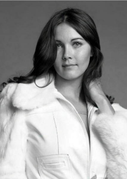 Lynda Carter photo