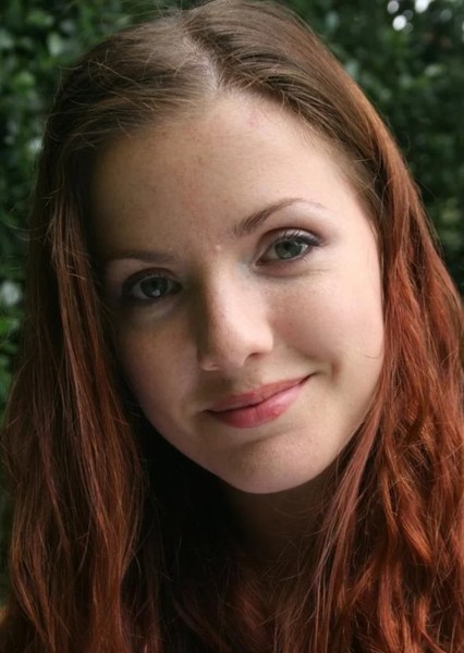 lynn hillary photo