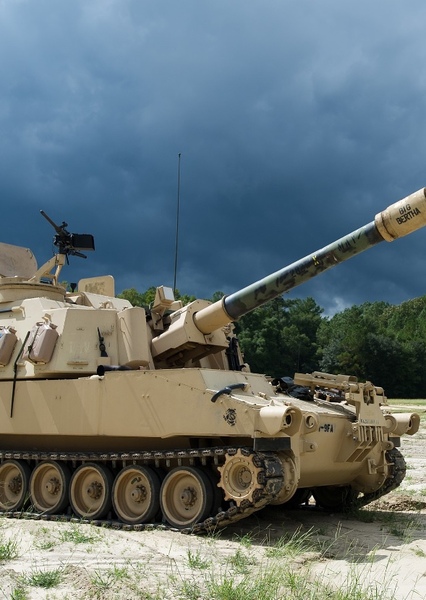 M109 howitzer