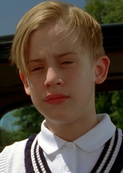 Macaulay Culkin photo