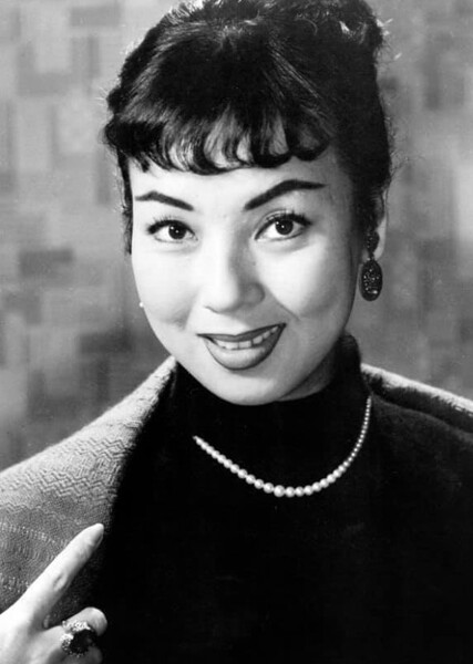 Machiko Kyō photo