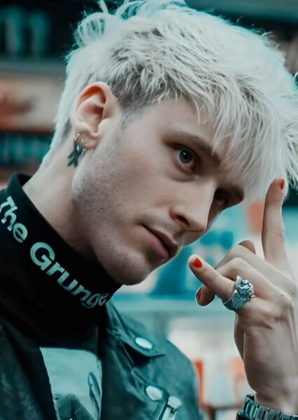 mgk photo