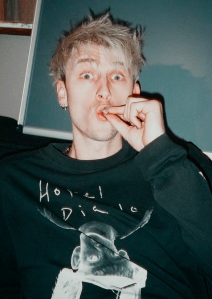 mgk photo