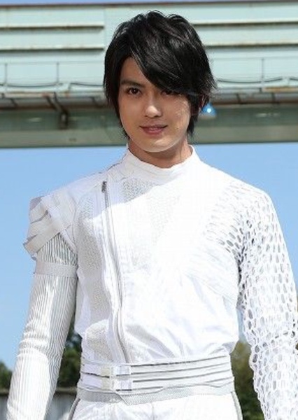 Mackenyu photo