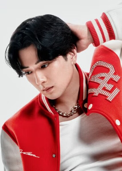 Mackenyu photo