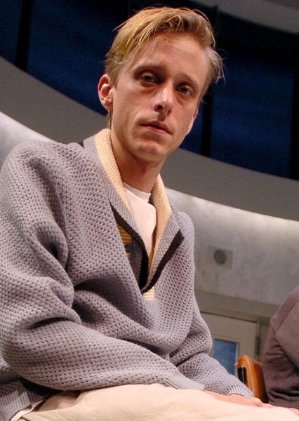 Mackenzie Crook photo