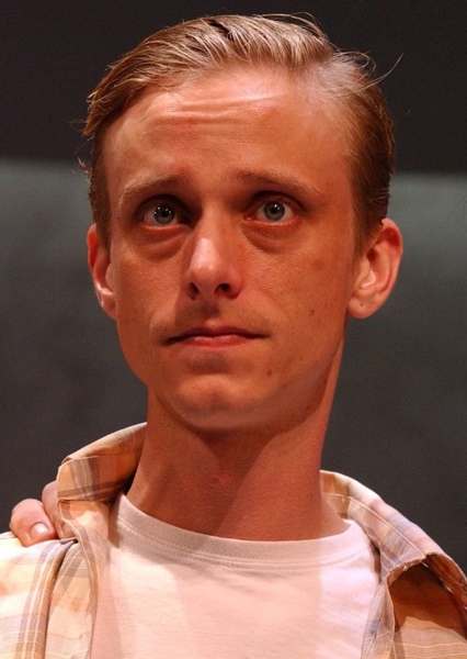 Mackenzie Crook photo