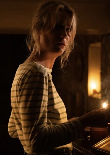 Mackenzie Davis photo