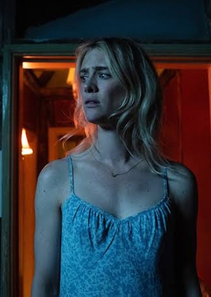 Mackenzie Davis photo