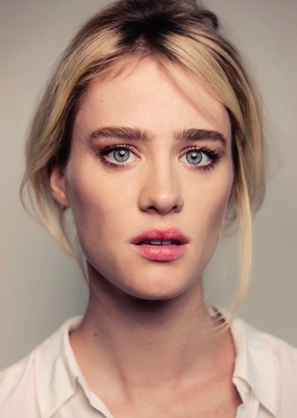 Mackenzie Davis photo