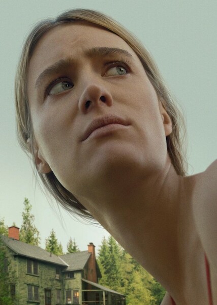 Mackenzie Davis photo