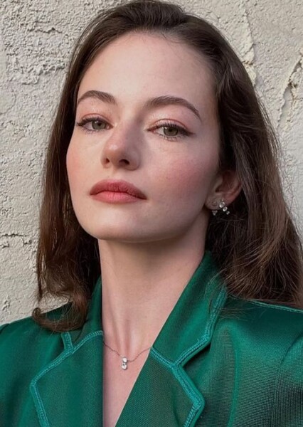 Mackenzie Foy photo