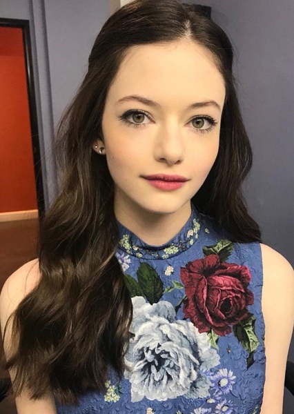 Mackenzie Foy photo