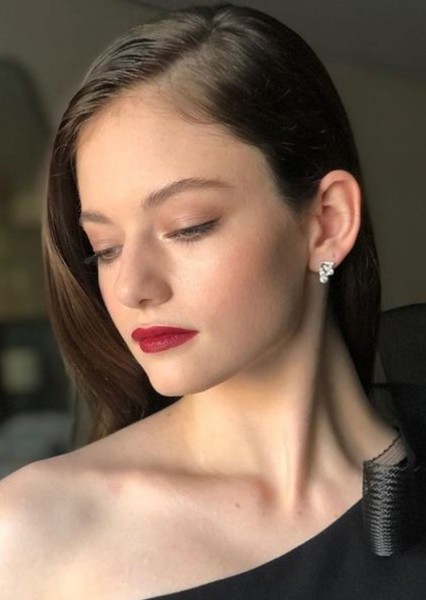 Mackenzie Foy