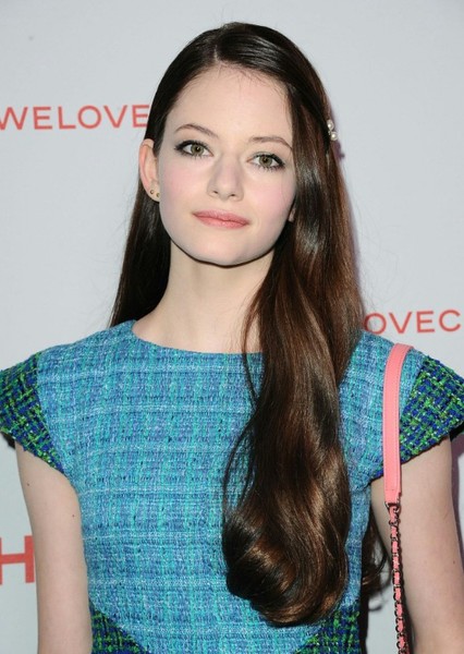 Mackenzie Foy photo